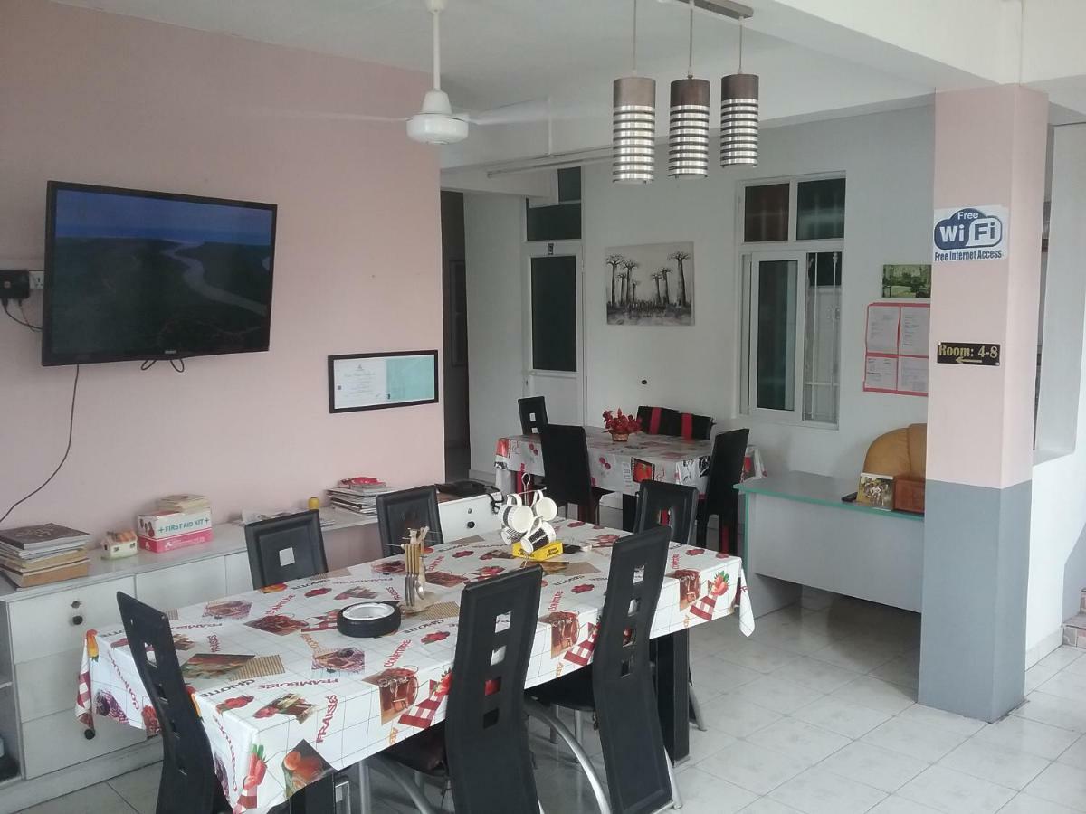 La Plaine Verte Guesthouse ปอร์ต หลุยส์ ภายนอก รูปภาพ